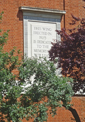 Bolingbroke Hospital