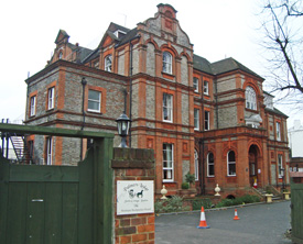 Palmers Lodge Hostel