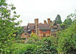 Grim's Dyke Hotel