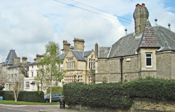 Avenue House