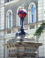 crowned lamp