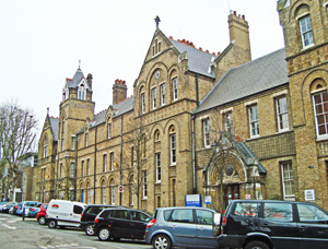 St Charles Hospital
