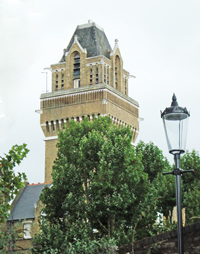 St Charles Hospital