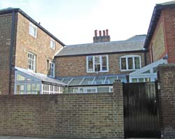 St John's Hospital, Twickenham