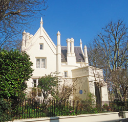 17 Park Village West